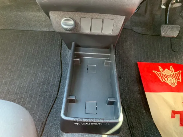 ダイハツ ミライース