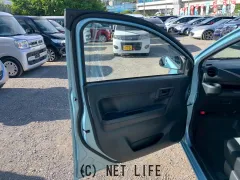 ダイハツ ミライース