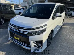 トヨタ ヴォクシー