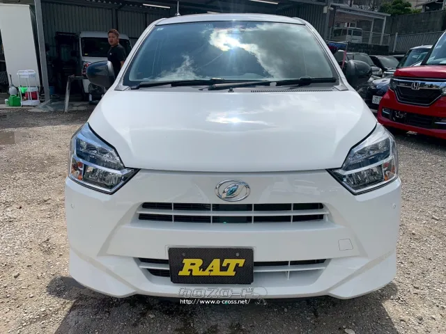 ダイハツ ミライース