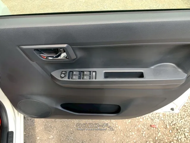 ダイハツ ミライース