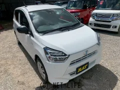 ダイハツ ミライース