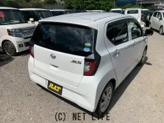 ダイハツ ミライース