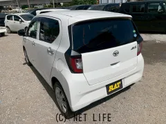 ダイハツ ミライース