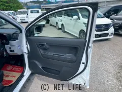 ダイハツ ミライース