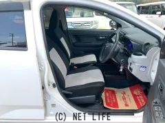 ダイハツ ミライース