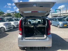 ダイハツ ムーヴ