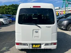 ダイハツ ハイゼットカーゴ