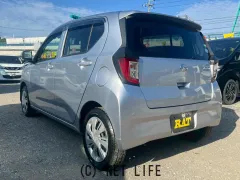 ダイハツ ミライース