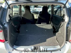 ダイハツ ミライース