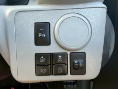 ダイハツ ミライース