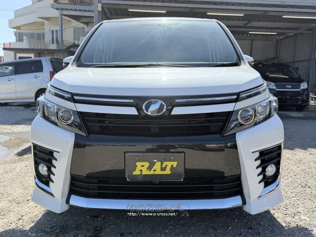 トヨタ ヴォクシー