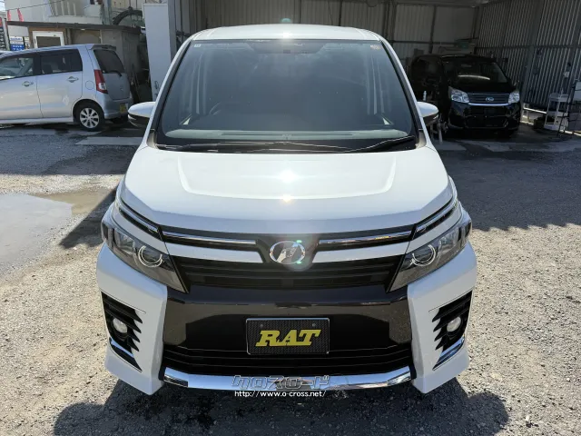 トヨタ ヴォクシー