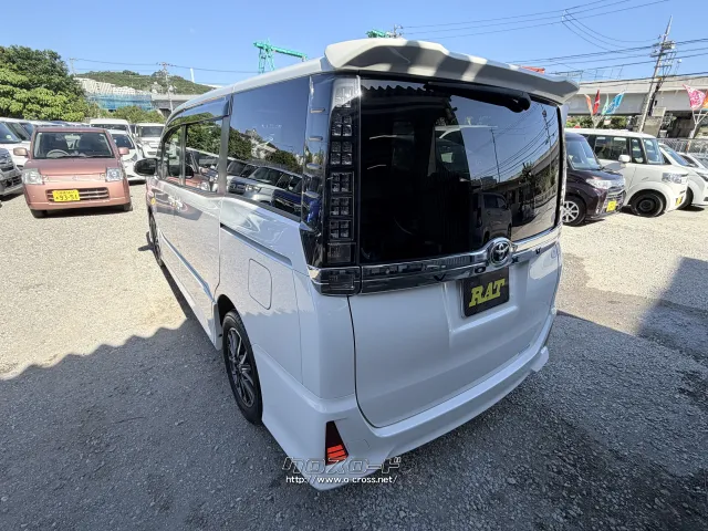 トヨタ ヴォクシー