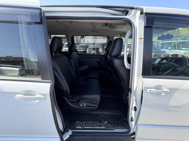 トヨタ ヴォクシー