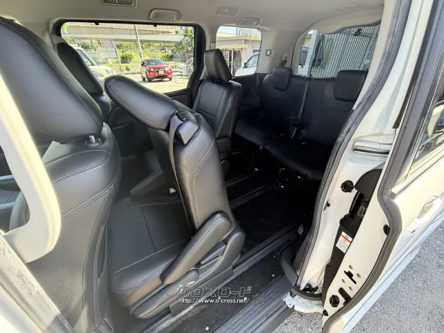 トヨタ ヴォクシー