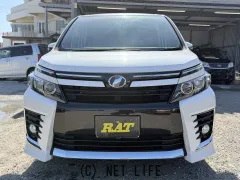 トヨタ ヴォクシー