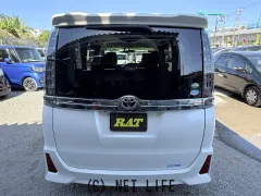 トヨタ ヴォクシー