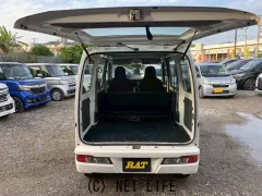 ダイハツ ハイゼットカーゴ