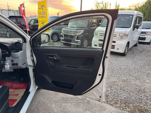 ダイハツ ミライース