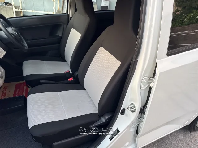 ダイハツ ミライース