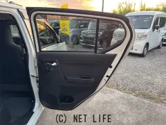 ダイハツ ミライース