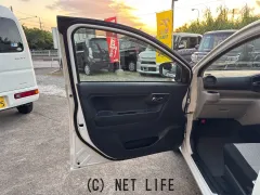 ダイハツ ミライース