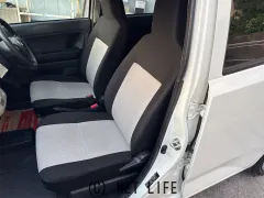 ダイハツ ミライース