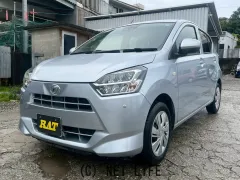 ダイハツ ミライース