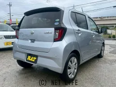 ダイハツ ミライース