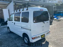 ダイハツ ハイゼットカーゴ