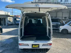 ダイハツ ハイゼットカーゴ