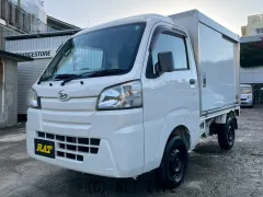 ダイハツ ハイゼットカーゴ