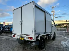 ダイハツ ハイゼットカーゴ