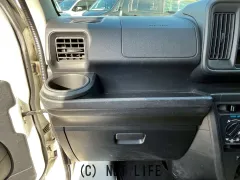 ダイハツ ハイゼットカーゴ