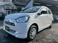 ダイハツ ミライース