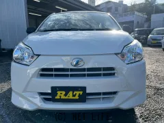 ダイハツ ミライース