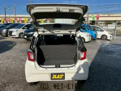 ダイハツ ミライース