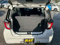 ダイハツ ミライース