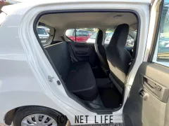 ダイハツ ミライース