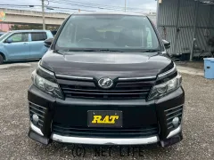 トヨタ ヴォクシー