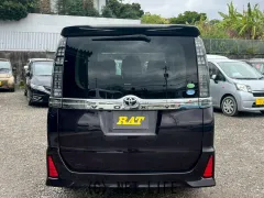 トヨタ ヴォクシー