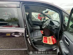 トヨタ ヴォクシー