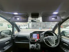 トヨタ ヴォクシー