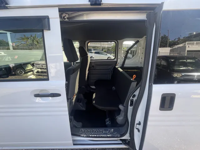 ホンダ N-VAN