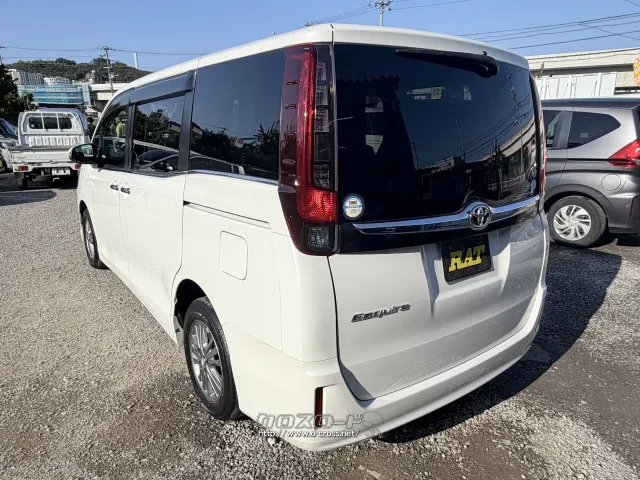 トヨタ エスクァイア