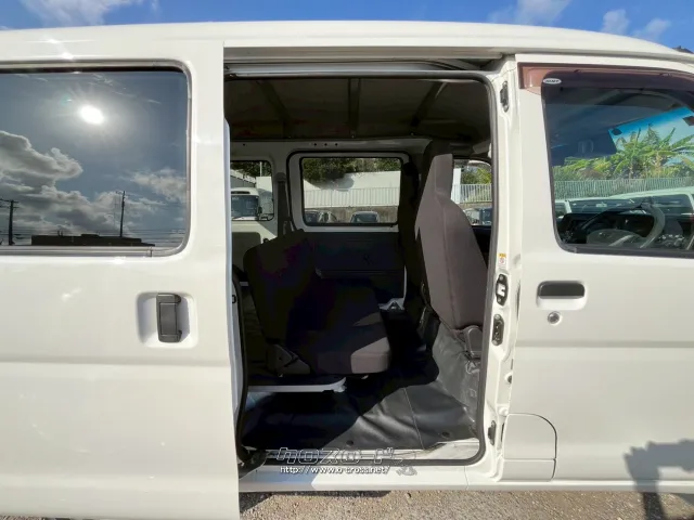 ダイハツ ハイゼットカーゴ