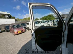 ダイハツ ハイゼットカーゴ