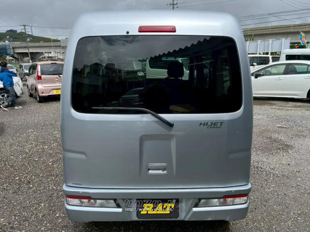 ダイハツ ハイゼットカーゴ