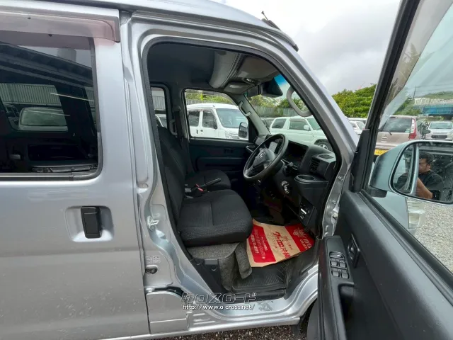 ダイハツ ハイゼットカーゴ